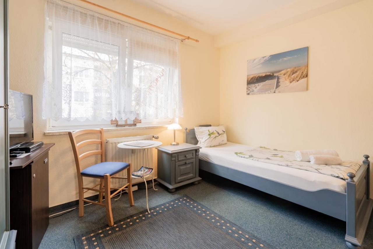 Hotel Dori'S 108 Берлин Экстерьер фото